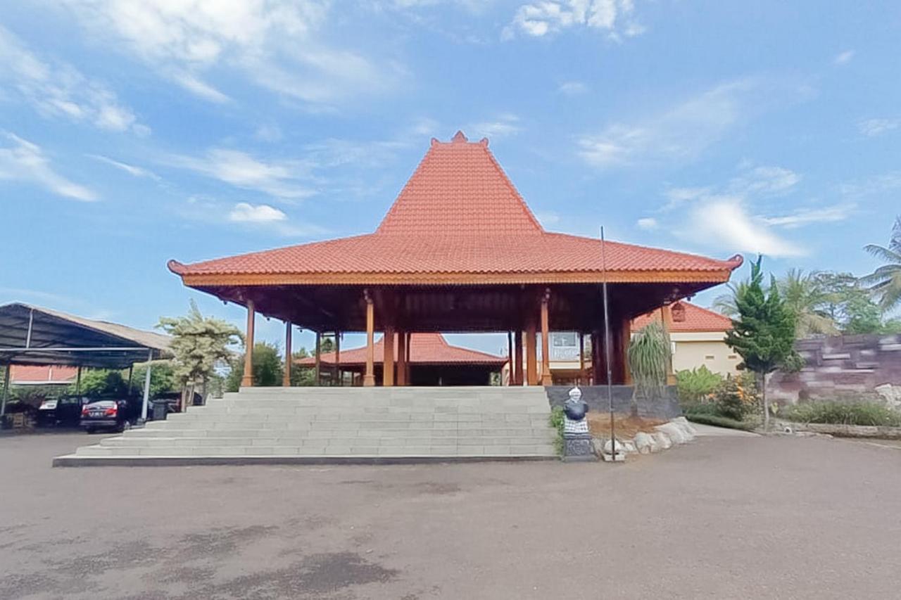 Reddoorz Syariah Near Tugu Lampu Gentur Cianjur 호텔 외부 사진