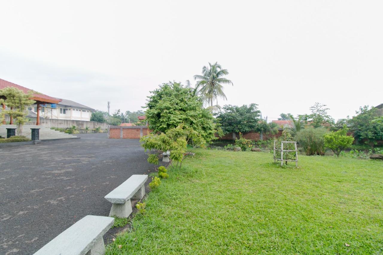 Reddoorz Syariah Near Tugu Lampu Gentur Cianjur 호텔 외부 사진